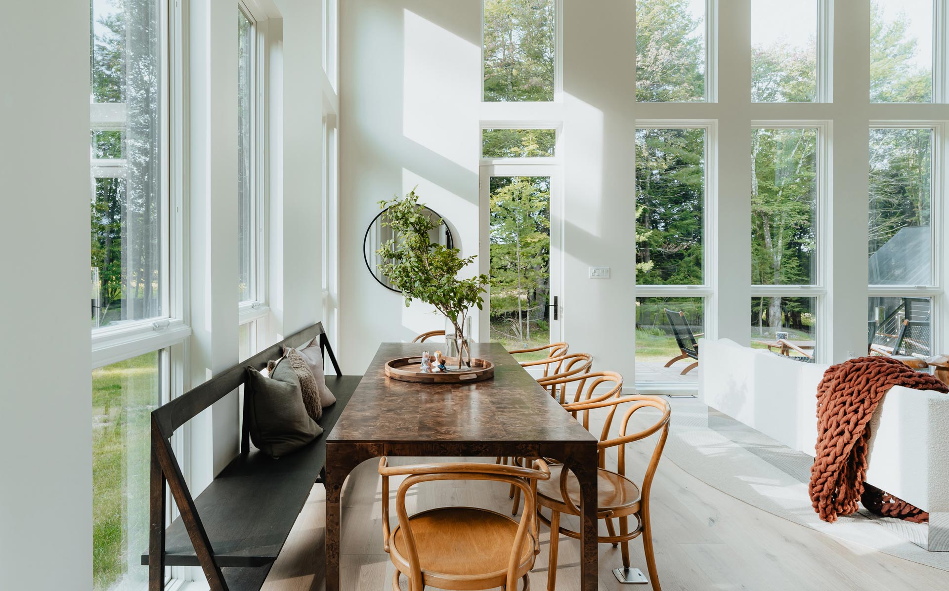 Clay Banks VPsvT8tkLSQ Unsplash Smaller